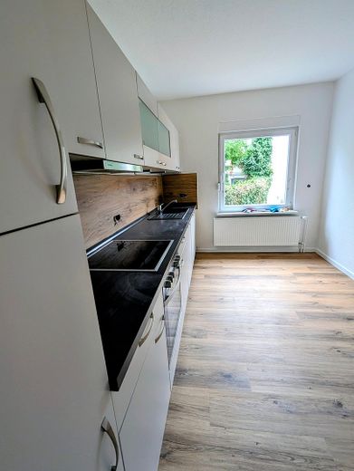 Erstbezug nach Sanierung, Altbauvilla 90m2, inkl. Carport – Foto 4