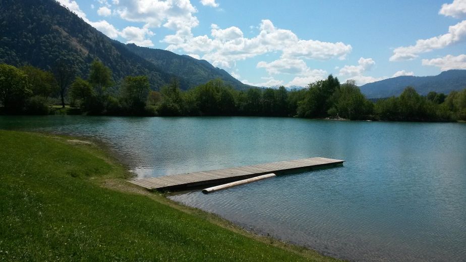Beautiful apartment in the Chiemgau with mountain panorama and swimming pool/sauna – Reifinger See