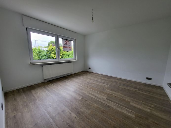 KERNSANIERTES RMH | CA. 170 m² WOHNFLÄCHE | AUFSTOCKUNG WIRD AKTUELL REALISIERT | PROVISIONSFREI – Foto 8