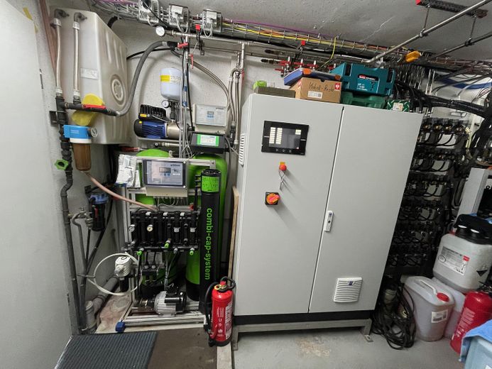 SB-Waschplatzanlage inclusive Imbiss mit Gastraum und Außenterrasse – Technik