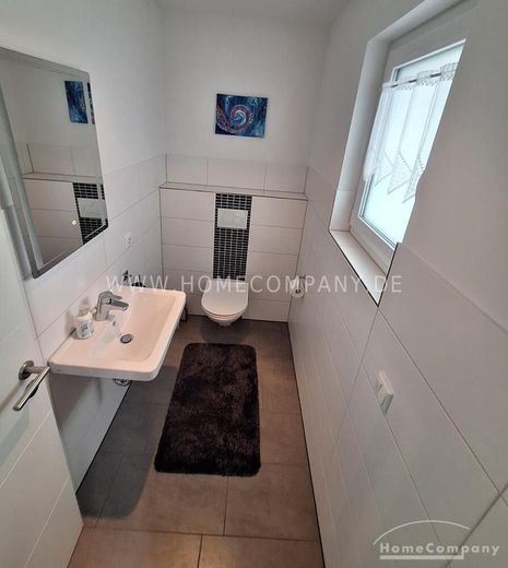 Kelsterbach 8072708 - Maison mitoyenne d’extrémité meublée dans un quartier résidentiel calme – 7ca56e3d596f7db1eeb99e5b39883d5cf62b0805.jpg