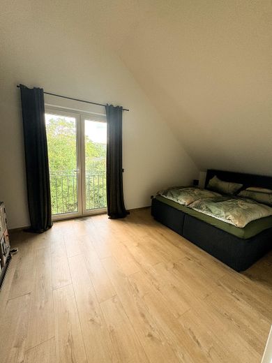Año de construcción 2025: casa pareada en Geisecke – Schlafzimmer DG