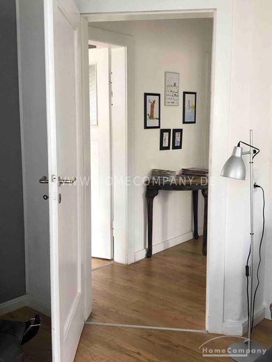 27018 HomeCompany Dresden Möbliert/Furnished 2-Zimmer-Apartment mit Balkon in Dresden-Nickern max. 1 Person – 012074cf522750e5ebb718e59ca1c14113db7ca3.jpg