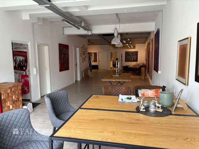 Zentrale Kapitalanlage: Gepflegtes Wohn- und Geschäftshaus in Coesfeld – Loft Wohn-/ Essbereich