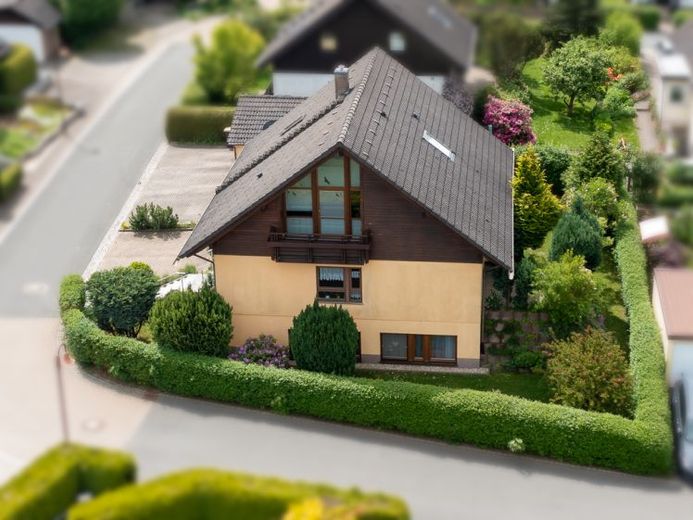 Viel Platz für Familie, Generationen und Arbeiten unter einem Dach – Foto 1