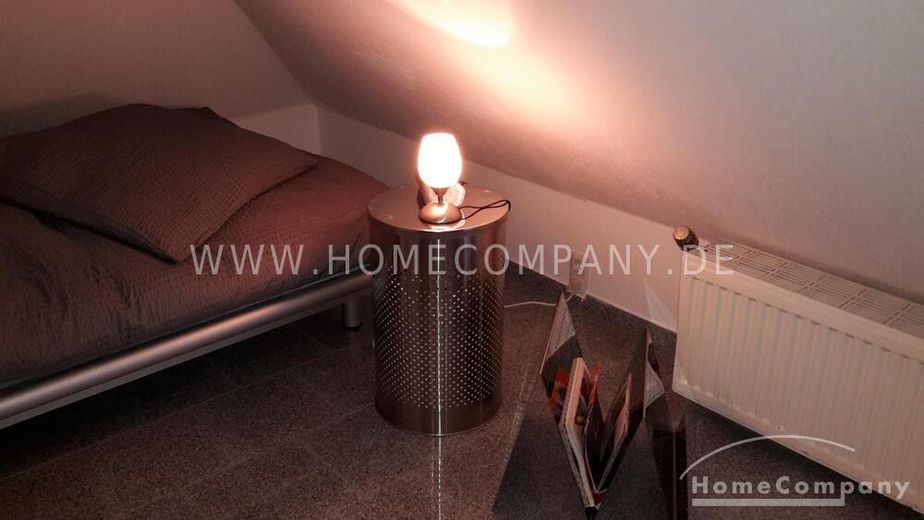 Voll möbliertes Dachgeschoss-Apartment in Köln-Lindenthalt! – f3fb19f60dbe8acedf650072850b92468b992ff1.jpg