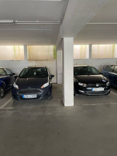 günstiger Büroraum in Gemeinschaftsbüro im Industriegebiet Leonberg an der Autobahn – TG Stellplätze Hausnummer 19