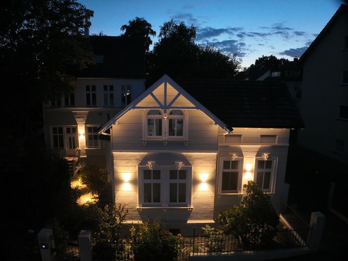 Ansicht vorne; Straße