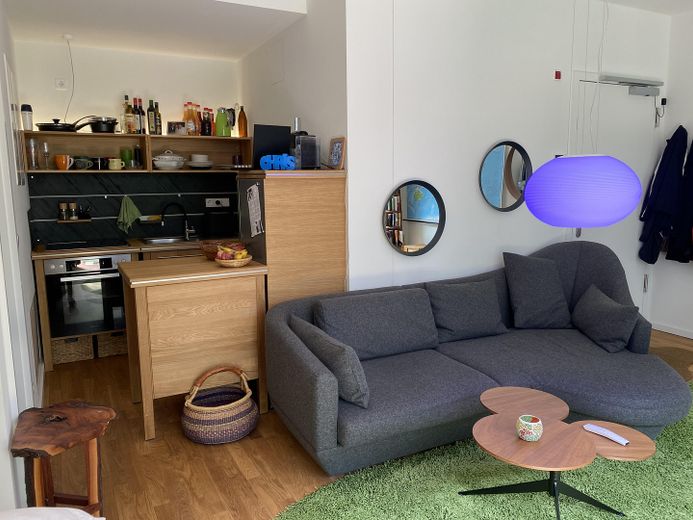 Alt Treptow'da teraslı, yüksek kaliteli mobilyalı stüdyo, Berlin Kreuzberg Neukölln Alt Treptow üçgeni – Küche