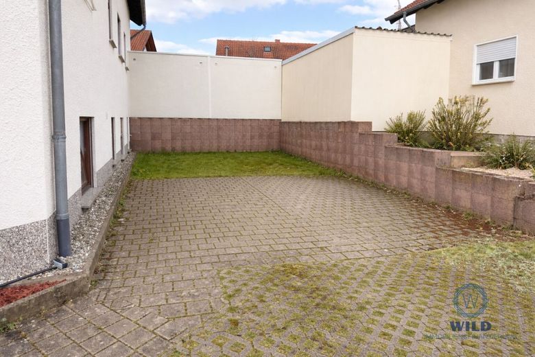 Neuer Preis! 3-Zimmer-Wohnung mit Terrassenflair in ruhiger Lage von Riegelsberg! – Stellplätze_