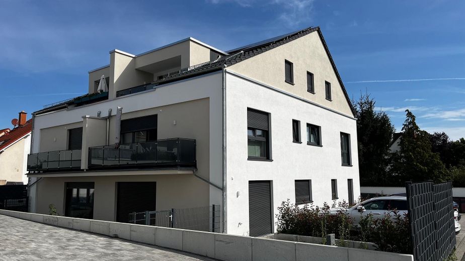 Dom w domu: Ekskluzywne mieszkanie 4-pokojowe na 2 piętrach w Seligenstadt – pierwszy najem – Hausansicht