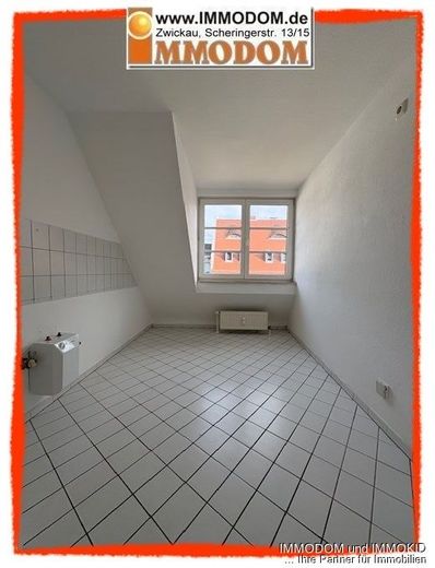 2-Zimmer-Wohnung in Zwickau im Dachgeschoss und mit Personenaufzug – Küche