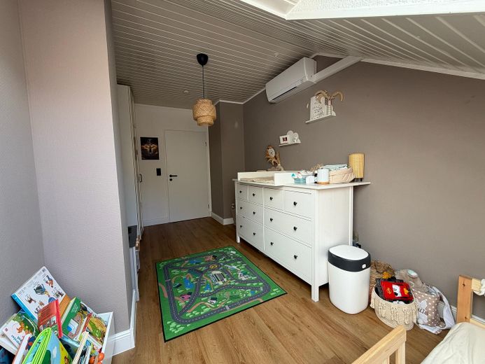 84 m² Traumwohnung mit großer Dachterrasse, Klimatisierung & 4-m-Garage in Löttringhausen – Foto 8