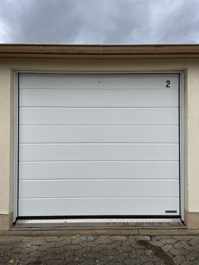Garage - elektr. Rolltor