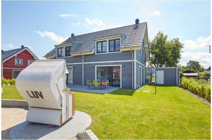 Mehr am Meer: Ferienhaus LUV – Gartenblick zu Haus & Terrasse