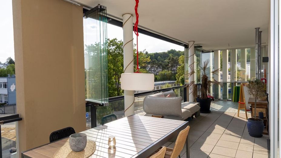 4-Zimmer-Wohnung mit XXL Loggia in Bestlage von Friedrichsdorf BJ 2023 – Loggia