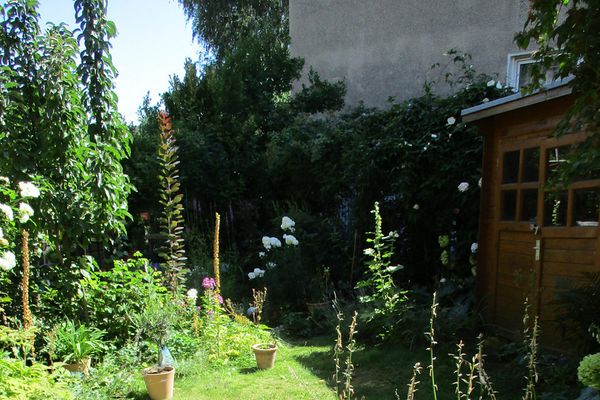 Charmante Altbauwohnung mit Garten im Herzen der Stadt