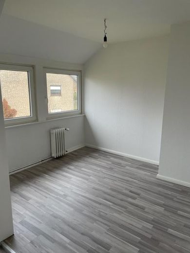 Vollvermietetes Mehrfamilienhaus, 5 Wohneinheiten, Faktor 13,85 - IST-RENDITE 7,22 % – Foto 2