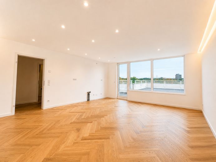Exklusiver Wohntraum über Köln: Penthouse mit spektakulärer 97 m² Dachterrasse, Provisionsfrei – Wohnküche 2