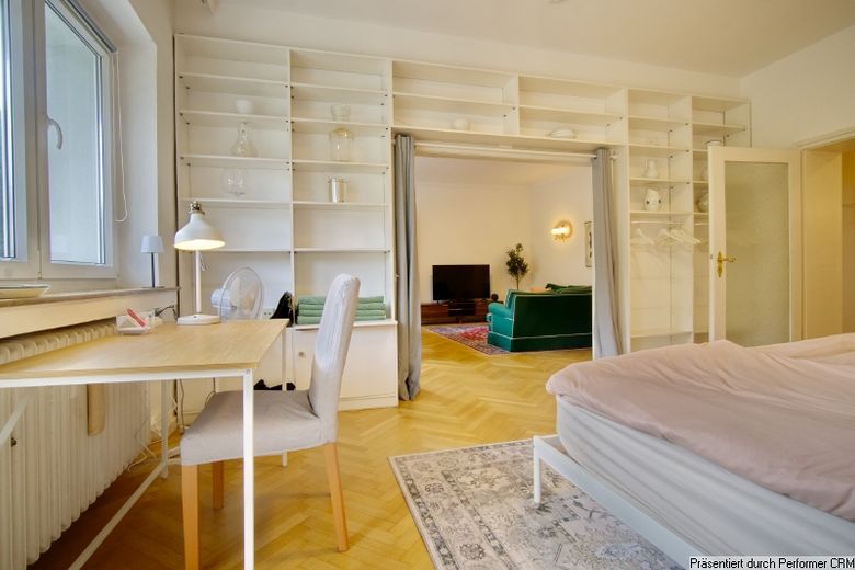 Möblierte 3-Zimmer-Wohnung mit Balkon und Einzelgarage, schöne und zentrale Lage in Düsseldorf – 2243fc49fdb6dca7883f357c546982262eac3232.jpg