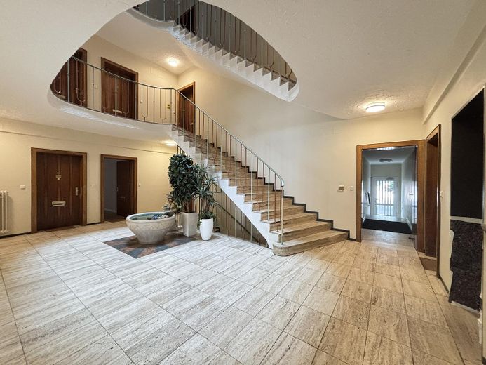 Suitable for shared living & renovated: 3 rooms with 2 bathrooms in Maxvorstadt – Foto 1