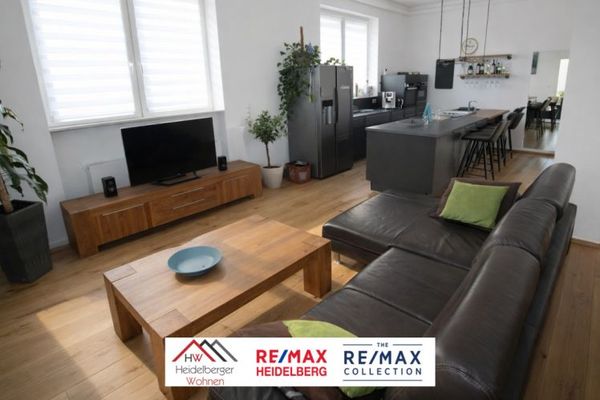 Ihr neues Zuhause: Tolle 5 ZKB ETW, 126m² im Erdgeschoss, zzgl. 2x Garagen, Terrasse, XL-Keller & privater Einfahrt, in ruhiger Lage von Mannheim