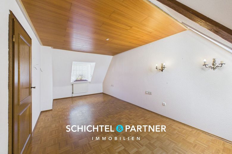 Woltmershausen | Familienhaus mit Carport &amp; großem Südwest-Garten – S&amp;P | Schlafzimmer