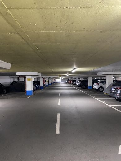Reserviert ★ Verkaufe 1 TG-Stellplatz ★ Garage Köln Wohnpark Westhoven / Kapitalanlage – Fahrgasse Sammelgarage