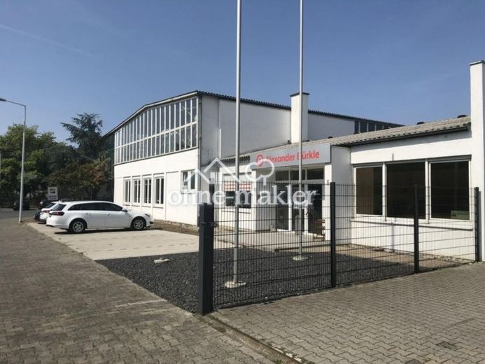 ca. 200qm Repräsentatives Büro oder Praxisfläche im EG mit Parkplätzen vor der Tür – Foto 1
