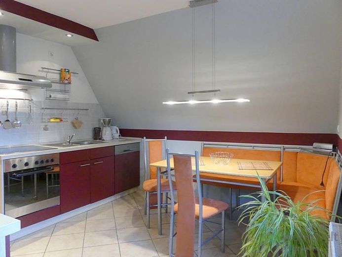 (EF0334_S) Dresden: Trachau, Top- möblierte 3-Zimmerwohnung im 1.OG, ruhige Lage, WLAN, Waschmaschine, Trockner – Foto 1