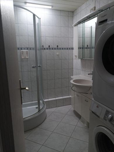 Affascinante appartamento di 3,5 locali in complesso residenziale adatto alle famiglie – Foto 17