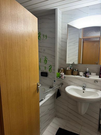 Mieszkanie 4,5-pokojowe na 10. piętrze z windą w Sindelfingen – Foto 5