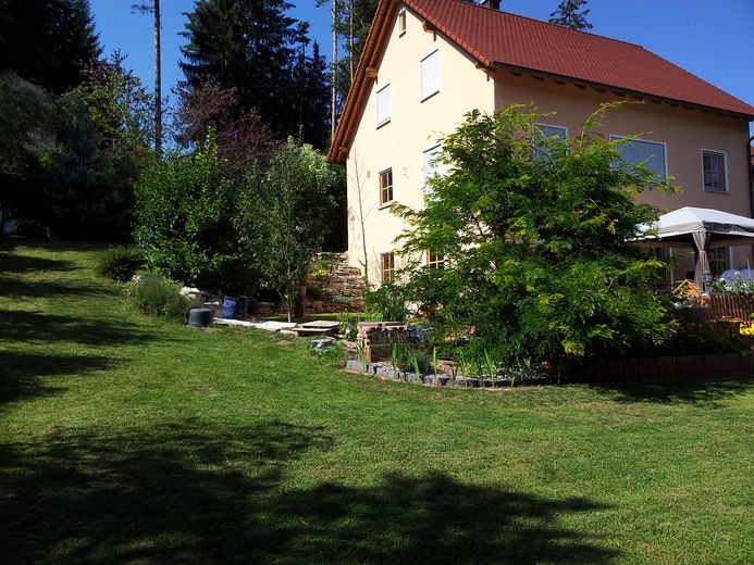 Aussen Garten 2