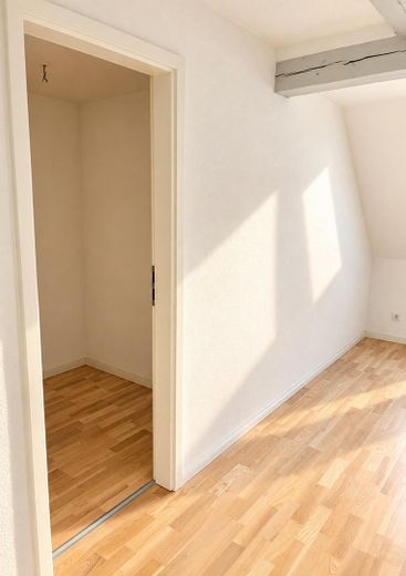 Charmante Maisonettewohnung über zwei Ebenen mit besonderem Altbauflair – Foto 24