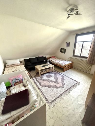 Charmante und charakteristische 3-Zimmer-Wohnung im Herzen von Esslingen am Neckar – Kinderzimmer