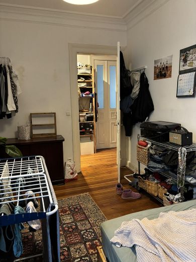 Mittleres Zimmer zum Hinterhof