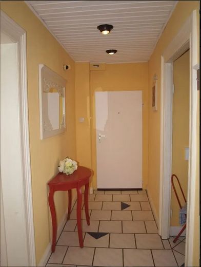 Apartment mit Aussicht chic möbliert 35qm Elberfeld Nähe Rathaus, St. Josef, Bayer + Nordbahntrasse – Diele