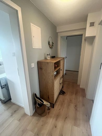 Lichtdurchflutete 2-Zimmer-Wohnung mit Ausblick in begehrter Lage von St. Johannis – Foto 8