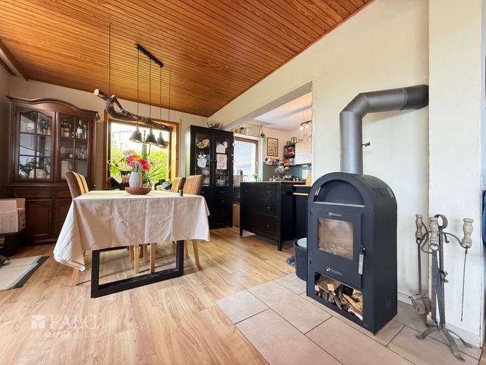 RESERVIERT***Settmarshausen - Ein- bis Zweifamilienhaus mit großem Garten und Doppelgarage*** – Esszimmer EG