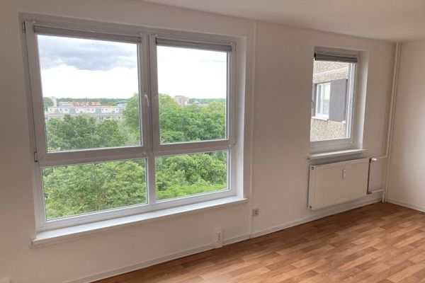 AB JULI VERFÜGBAR - 3RW im Dessauer Zentrum