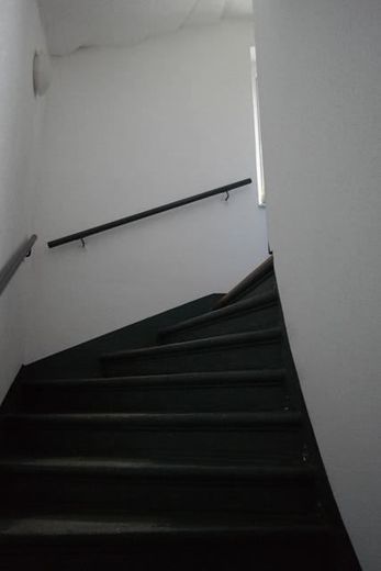 Gemütliche 2-Zimmer mit Laminat und Wannenbad mit Fenster in ruhiger Lage! – SAM_7726