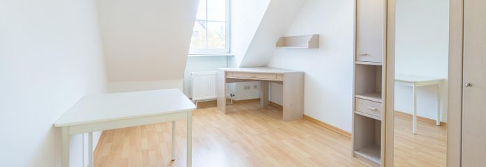 Lista para entrar a vivir o una excelente inversión: apartamento luminoso en una ubicación céntrica – Heller Wohnraum