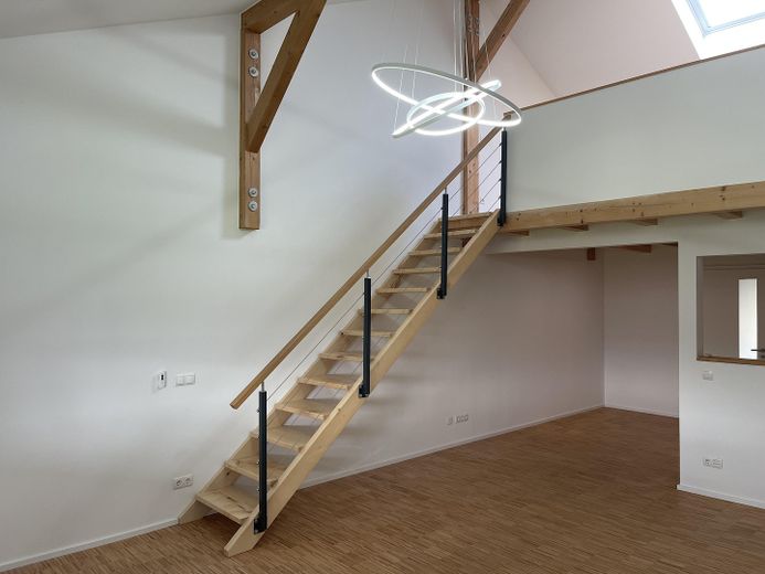 EXKLUSIVE FLÄCHE FÜR BÜRO, STUDIO, SCHULUNGSRAUM ODER KANZLEI – Foto 4