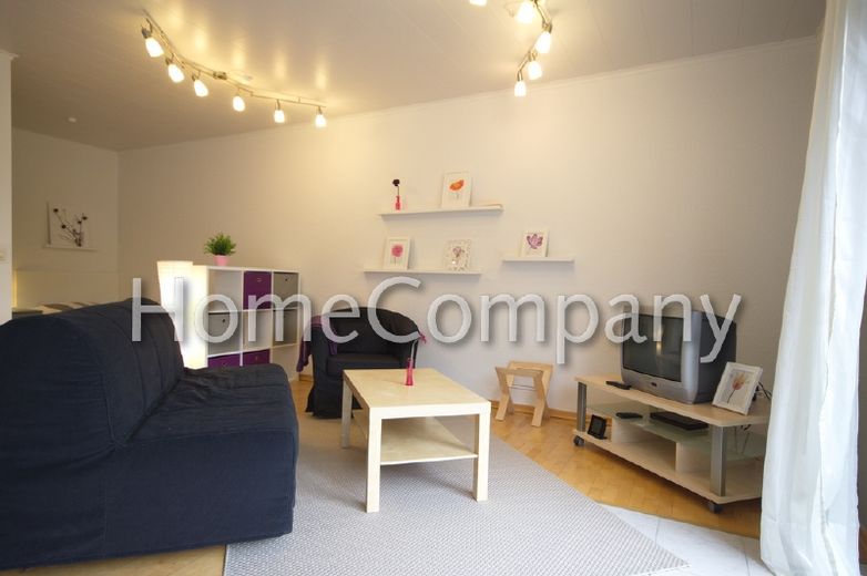 Apartment mit Internetzugang, Parkett und eigener Terrasse in ruhiger Lage – 6d38f21ea8550def20b95784482e867e472262bc.jpg