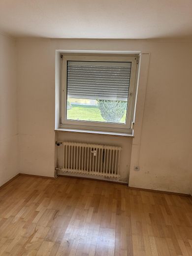Günstige Wohnung in Putzbrunn – Zimmer