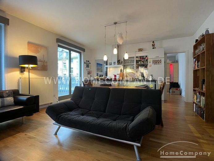***Bornheim (8071382) Bornheim’in kalbinde mobilyalı, geniş 2 odalı daire – cd612b9d965ca155c034bc60e8e2c068592045fd.jpg
