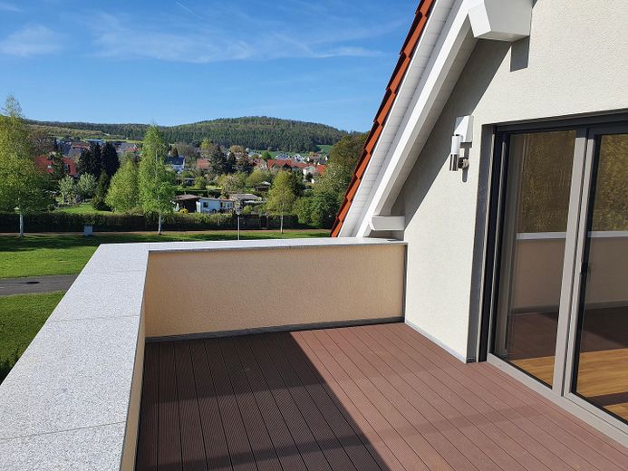 Splendido appartamento attico nel cuore di Hofgeismar – Dachterrasse mit Westbergblick