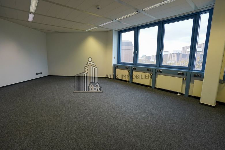 ATIK: Repräsentative Büroflächen im YPSILON OFFICE in verkehrsgünstiger Lage – Bürofläche