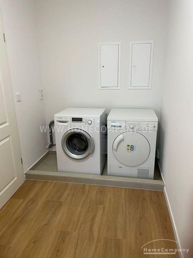 4,5-Zimmer-Wohnung mit Balkon in Oberföhring – 2dfe3217ee1177ca8985e30727a67322d9a9be0f.jpg