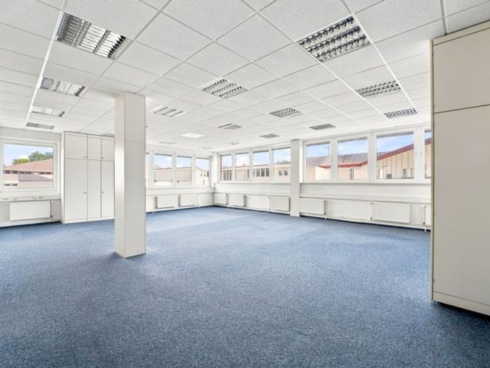 ब्रेमें-आर्स्टेन में 960 m² का कार्यालय क्षेत्र, लगभग 250 m² से विभाज्य – फोटो 1